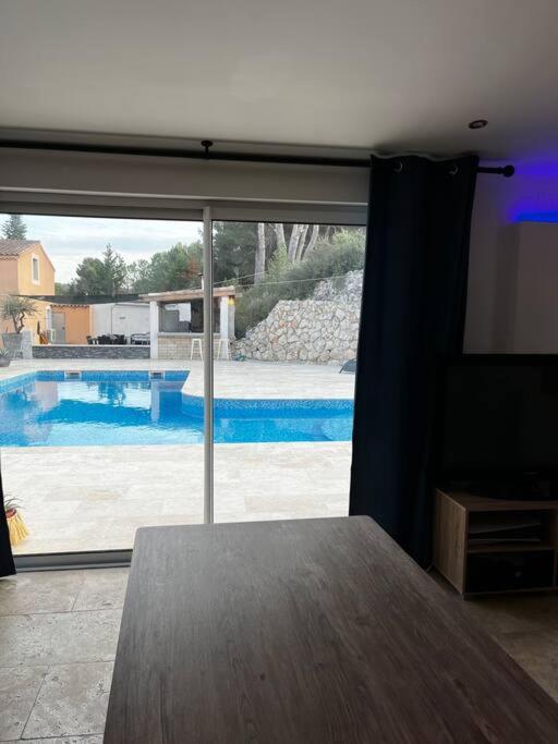 Jolie Maison Avec Vue Sur Piscine Bouc-Bel-Air Esterno foto